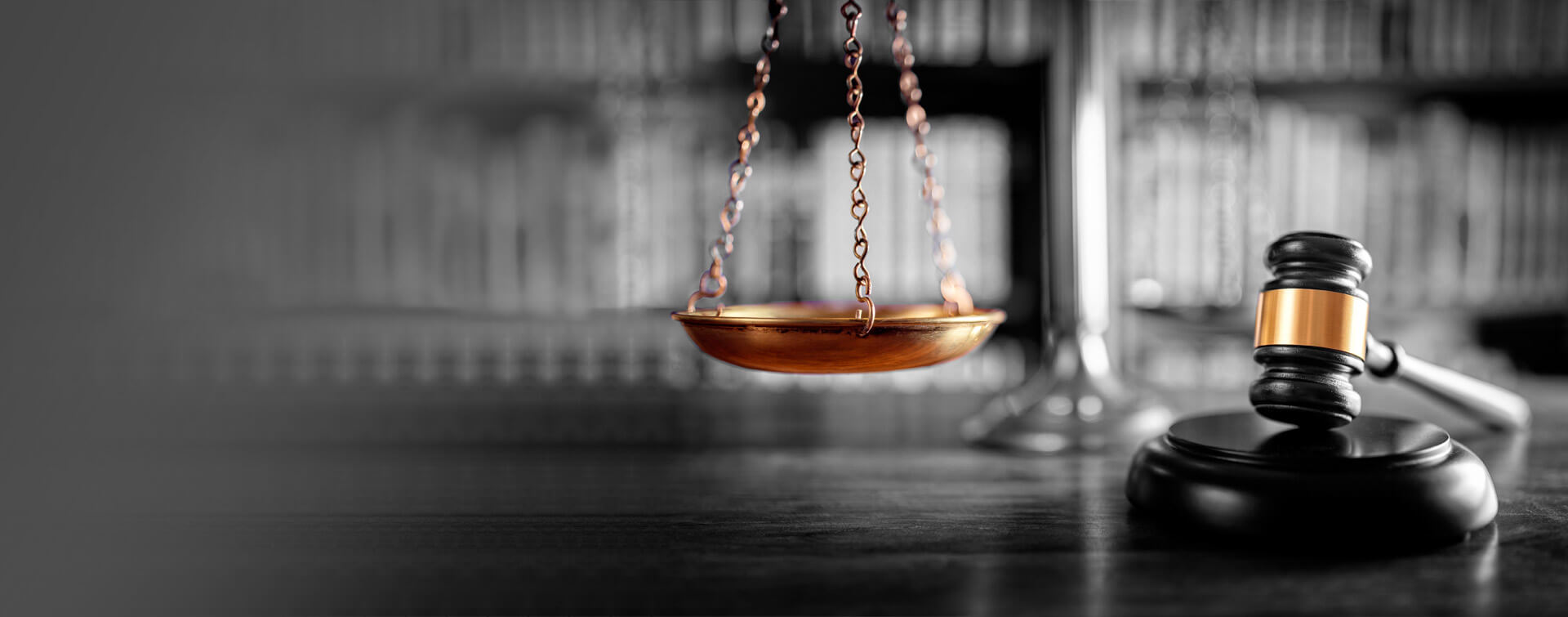 פטיש בית משפט