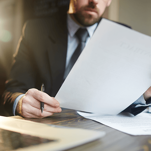 עתירה מנהלית לביטול חיוב ארנונה